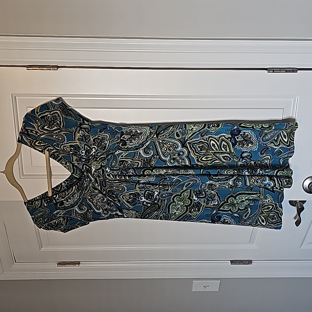 VGUC INC Dress size small petite